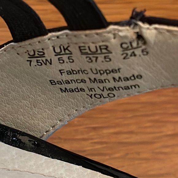 Life Stride Yolo Wedge Sandal in black size 7.5W  NWOT - Picture 7 of 11